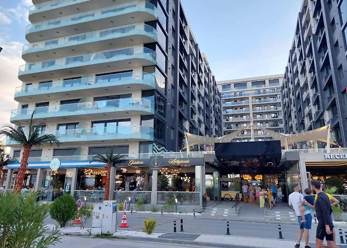 Seaside Splendor * Navodari